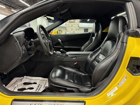 Used 2010 Chevrolet Corvette Grand Sport w/ Preferred Equipment Group RWD image 22