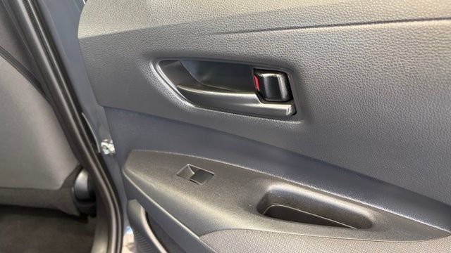 Used 2024 Toyota Corolla LE FWD image 27