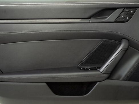 Certified 2024 Porsche 911 Carrera GTS image 6