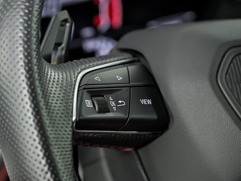 Used 2019 Lamborghini Urus AWD/4WD image 21