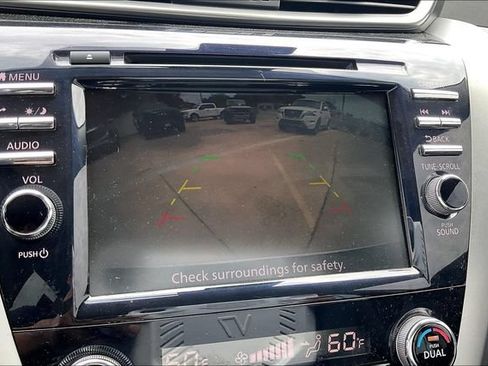 Used 2023 Nissan Murano SV FWD image 14