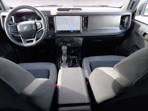 Used 2025 Ford Bronco Big Bend image 10
