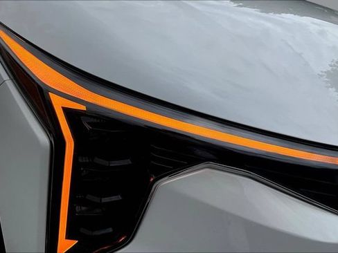 Certified 2025 Kia K4 EX FWD image 29