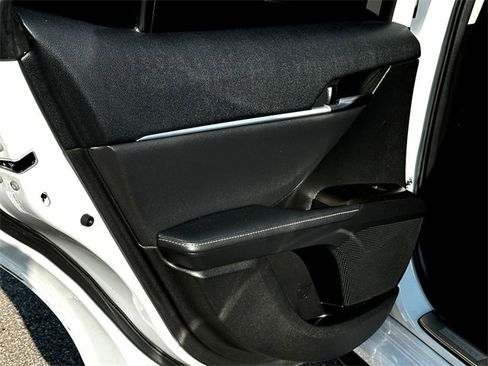 Used 2023 Toyota Camry XSE w/ Navigation Package image 31