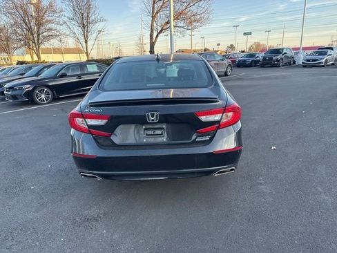 Used 2021 Honda Accord Sport Special Edition image 12