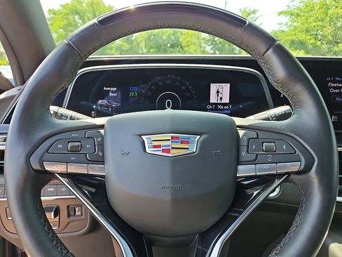 Certified 2024 Cadillac Escalade Sport w/ LPO, ONYX Package AWD/4WD image 24