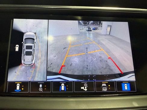 Used 2023 Buick Enclave Avenir w/ Trailering Package, 5000 lbs. image 21