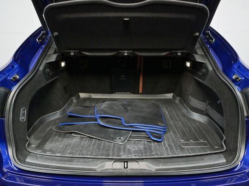 Used 2023 Maserati Levante GT AWD/4WD image 28