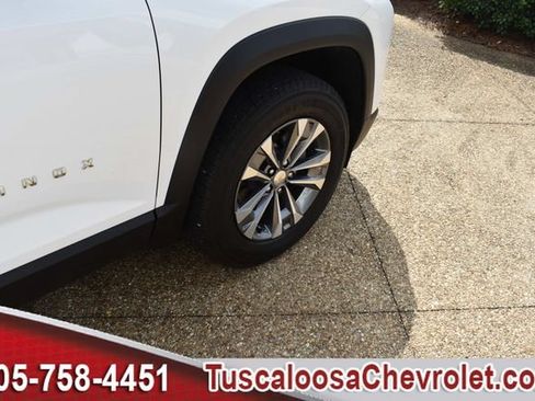 Used 2026 Chevrolet Equinox LT w/ Convenience Package II FWD image 13