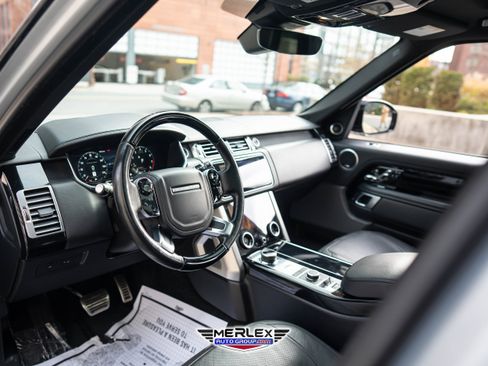 Used 2018 Land Rover Range Rover Long Wheelbase Supercharged image 13
