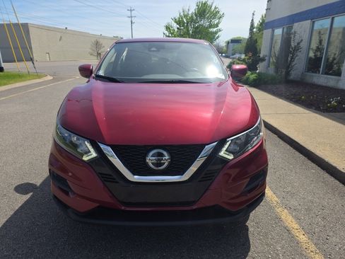 Used 2021 Nissan Rogue Sport S image 9