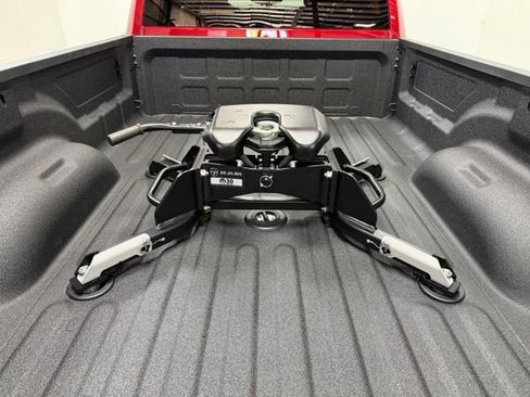 New 2026 RAM 3500 Big Horn AWD/4WD image 9