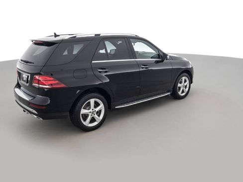 Used 2019 Mercedes-Benz GLE 400 4MATIC image 5