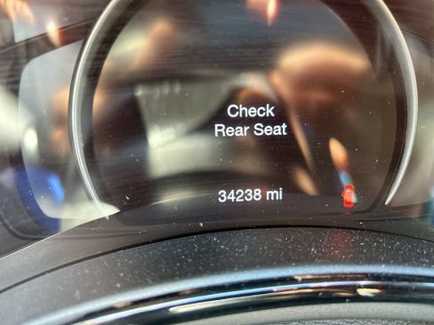 Used 2023 Dodge Durango SXT w/ SXT Blacktop Group AWD/4WD image 17