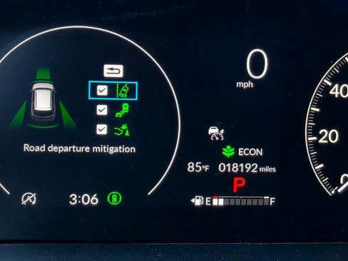 Used 2025 Honda Pilot Touring image 26