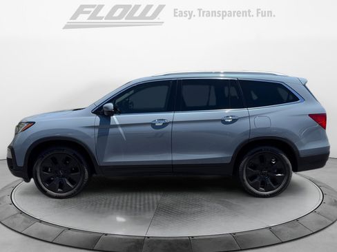Used 2022 Honda Pilot Touring image 4