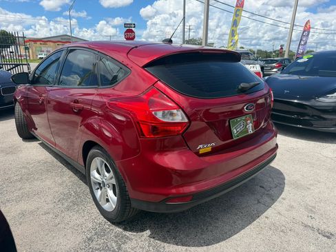 Used 2014 Ford Focus SE FWD image 6