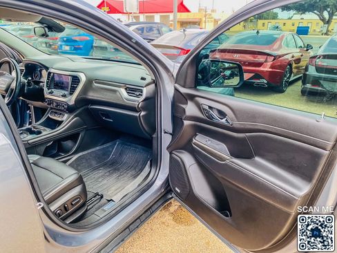Used 2022 GMC Acadia SLT w/ Elevation Edition FWD image 15