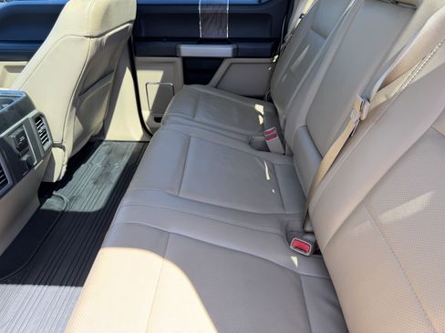 Used 2017 Ford F250 Lariat w/ Lariat Ultimate Package AWD/4WD image 11