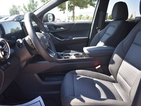 New 2027 Chevrolet Equinox LT w/ Safety and Technology Package FWD image 13