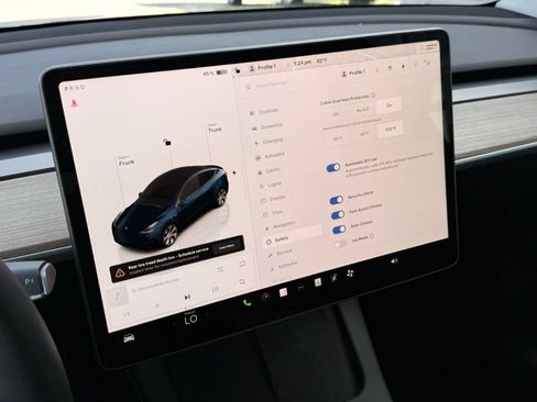 Used 2023 Tesla Model Y Long Range AWD/4WD image 48