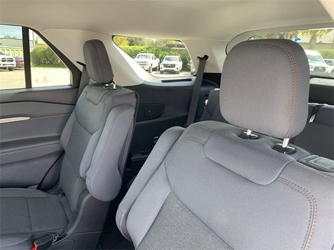 New 2025 Ford Explorer Active image 19