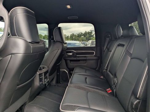 Used 2025 RAM 2500 Laramie w/ Night Edition AWD/4WD image 13