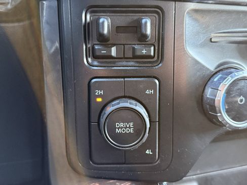 Used 2022 Ford F150 XLT w/ Equipment Group 302A High image 24