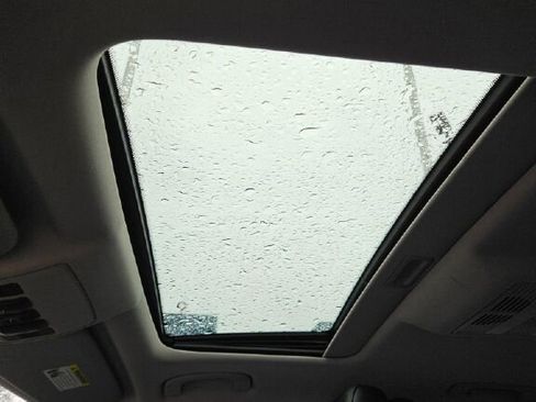 Used 2010 BMW 528i xDrive Sedan w/ Premium Pkg image 16