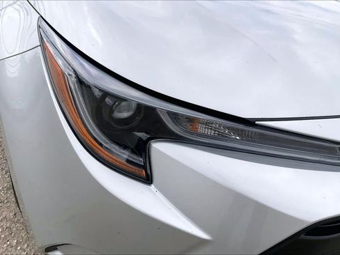 Used 2024 Toyota Corolla LE image 27