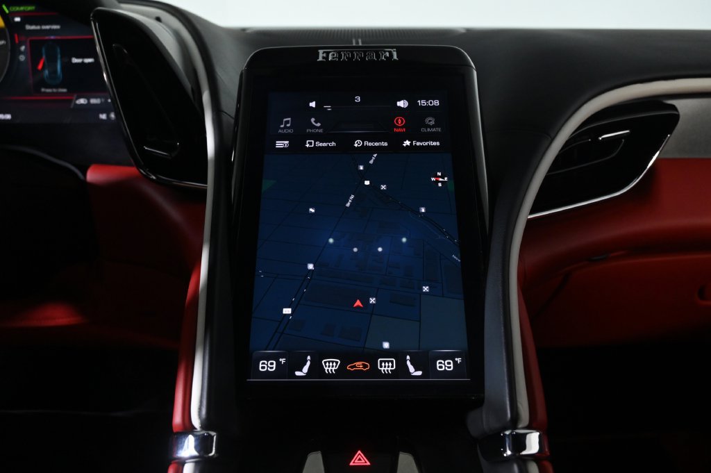 Certified 2023 Ferrari Roma RWD image 15