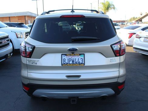 Used 2018 Ford Escape SEL FWD image 6