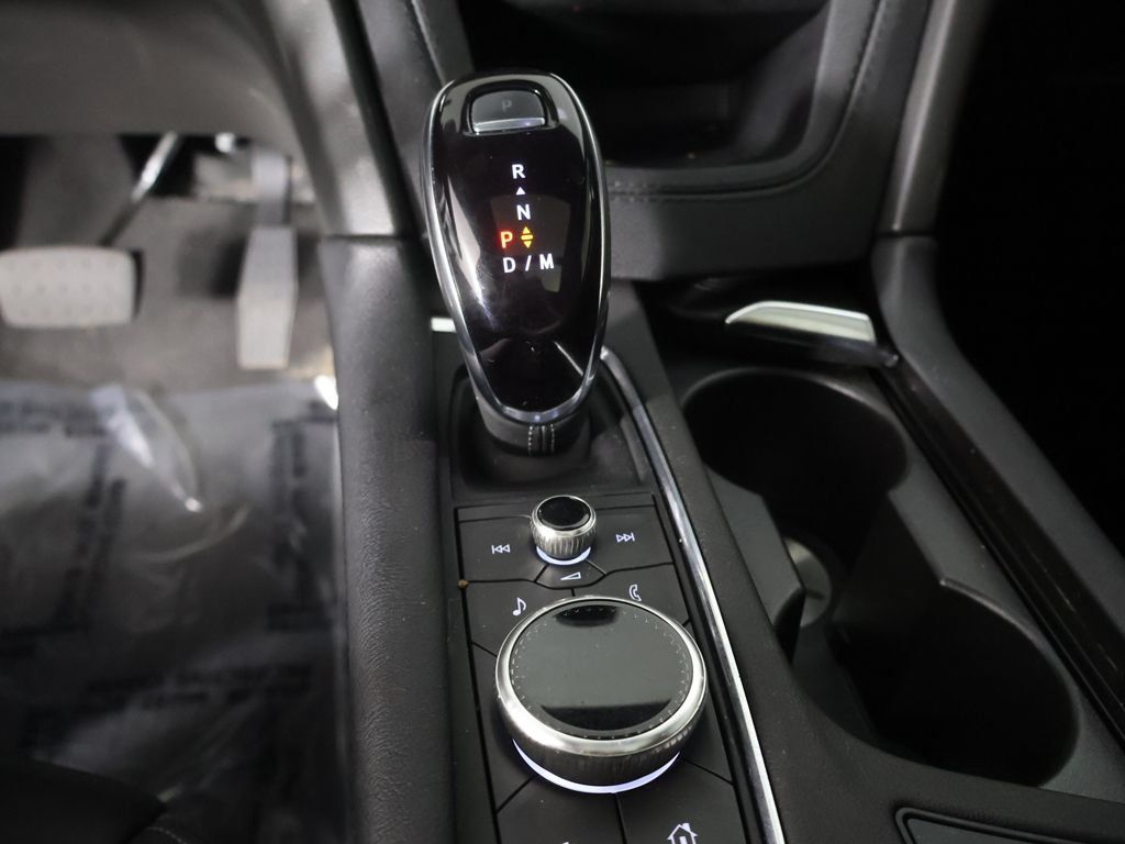 Used 2024 Cadillac XT6 Luxury w/ LPO, Floor Liner Package AWD/4WD image 47