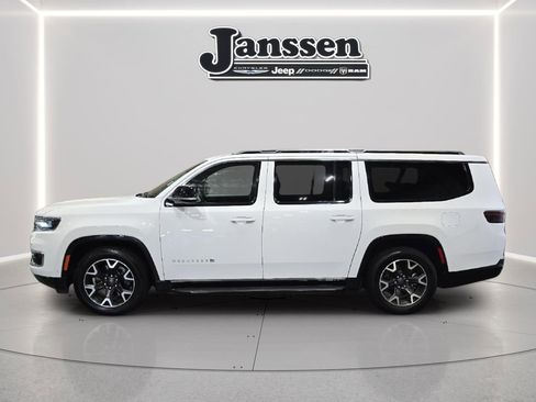 Used 2024 Jeep Wagoneer L Series III w/ Flexible Seating Group image 2