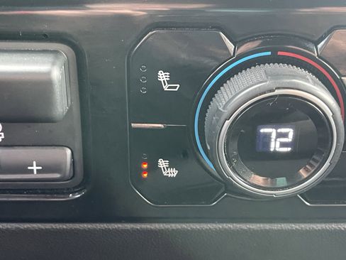 Used 2024 Chevrolet Silverado 1500 RST image 25