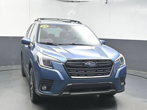 Used 2022 Subaru Forester Premium AWD/4WD image 2