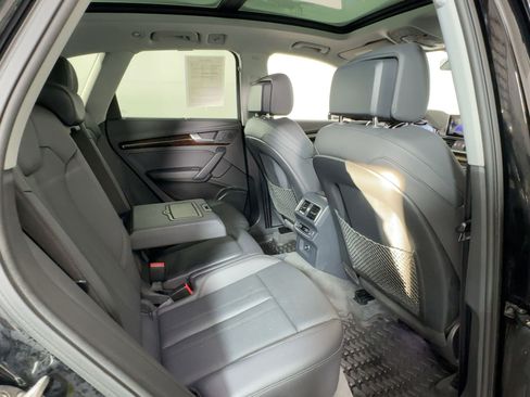 Used 2018 Audi Q5 2.0T Premium Plus w/ Premium Plus Package image 30