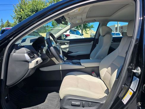 Used 2018 Honda Accord EX-L image 3