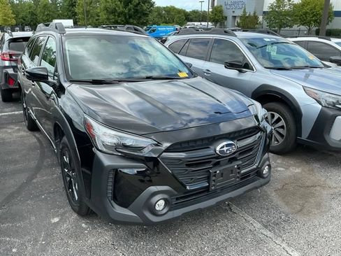 Used 2023 Subaru Outback Onyx Edition AWD/4WD image 3