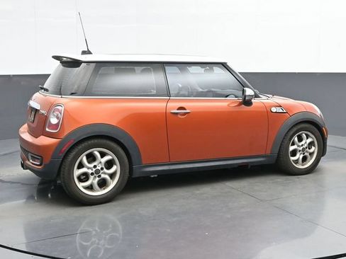 Used 2011 MINI Cooper S FWD image 8