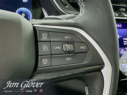 New 2025 Jeep Grand Cherokee Altitude image 36