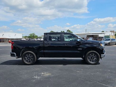 Used 2025 Chevrolet Silverado 1500 LT w/ Texas Edition Plus RWD image 14