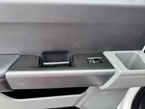 Used 2024 Ford F250 XLT w/ FX4 Off-Road Package image 25