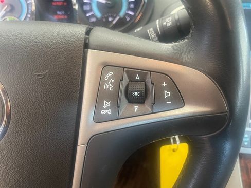 Used 2013 Buick LaCrosse Leather FWD image 11