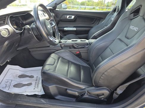 Used 2022 Ford Mustang GT Premium w/ GT Performance Package image 16