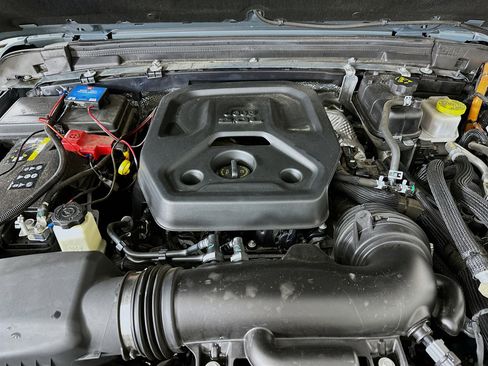 Used 2024 Jeep Wrangler Willys image 31