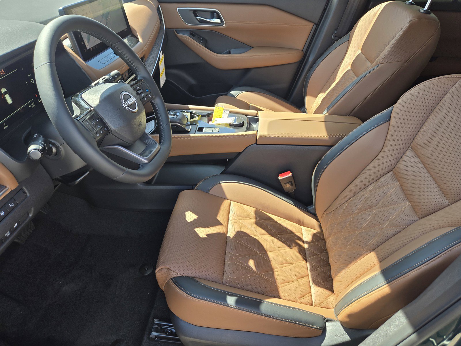 New 2026 Nissan Rogue Platinum w/ Platinum Premium Package AWD/4WD image 9
