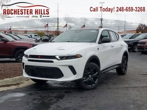 Certified 2024 Dodge Hornet GT w/ GT Blacktop Package image 1