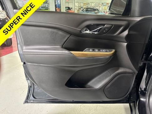Used 2023 GMC Acadia SLE AWD/4WD image 12