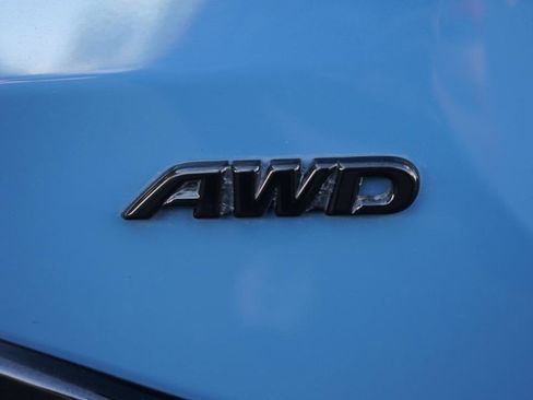 Used 2025 Toyota RAV4 SE AWD/4WD image 28